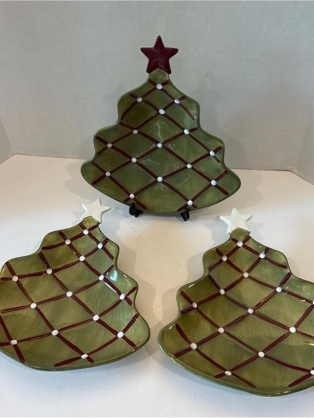 3 Pottery Barn Season’s Greetings Ceramic Christmas Tree Dish Platter Trays
